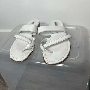 Manolo Blahnik Susa Flat Leather Sandals